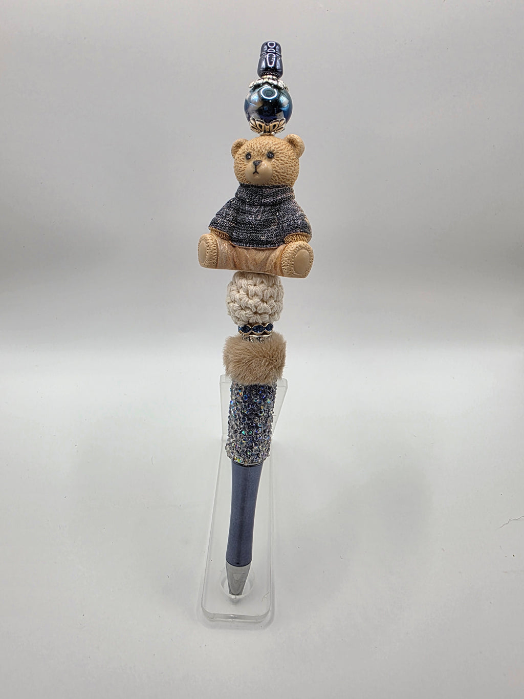 The Sweater Bear & Fur Focal Pen