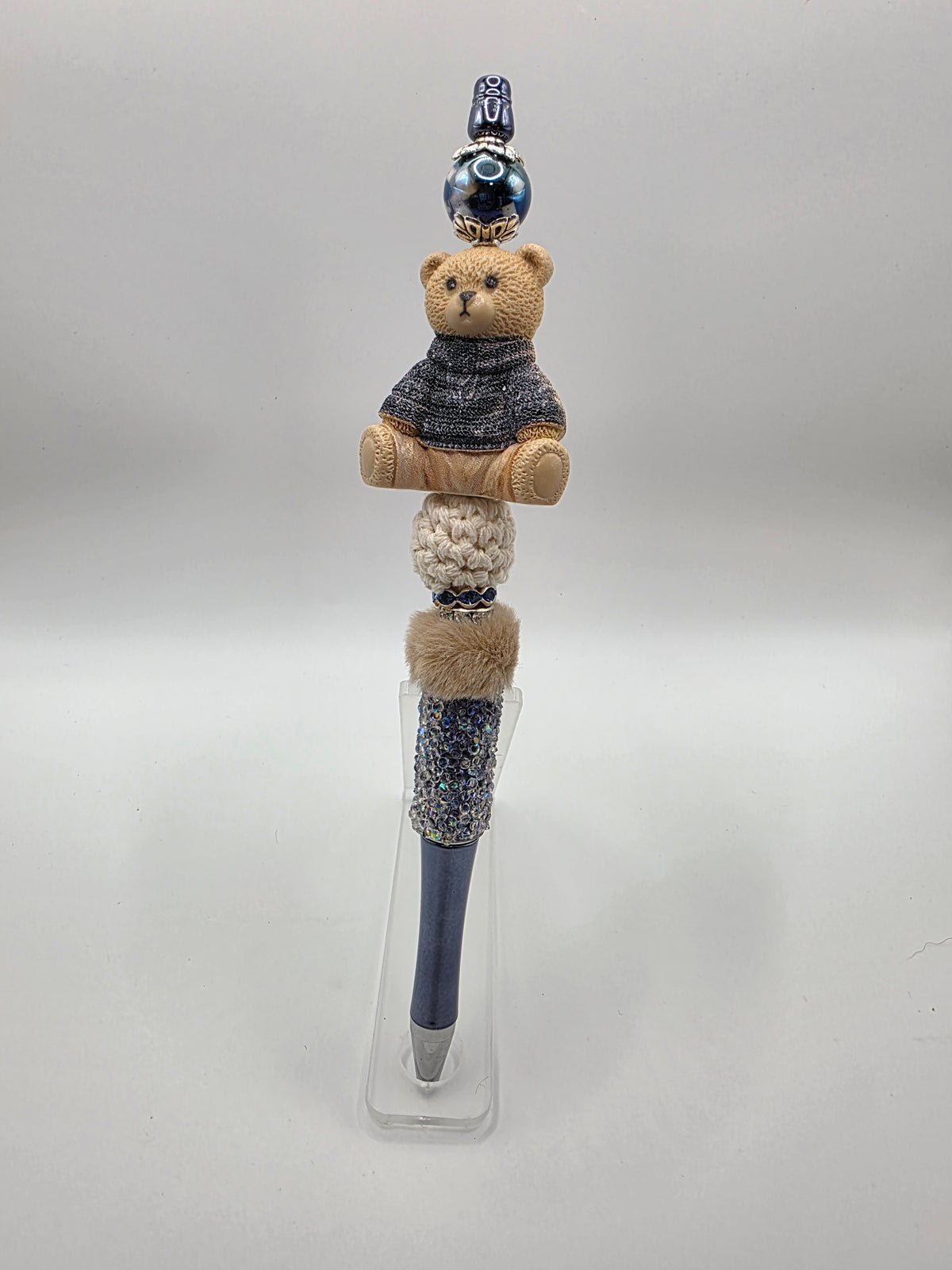 The Sweater Bear & Fur Focal Pen